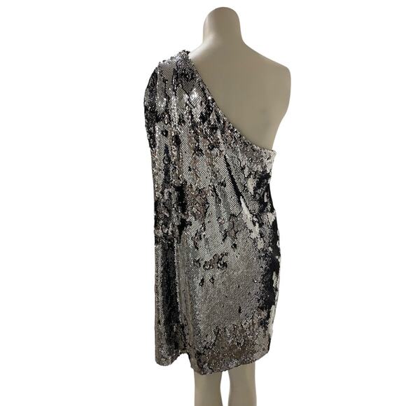 REISS Eva Cape Sequin Mini Silver One Shoulder Dress US 8 - Picture 8 of 11